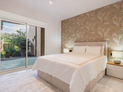Апартамент в продаже в Las Brisas, Новая Андалусия