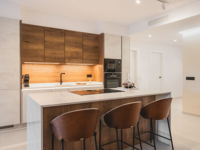 Apartamento en venta en Las Brisas, Nueva Andalucia