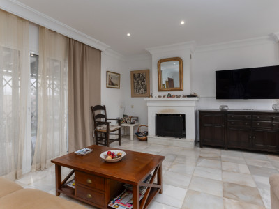Villa zum Verkauf in Las Petunias, San Pedro de Alcantara