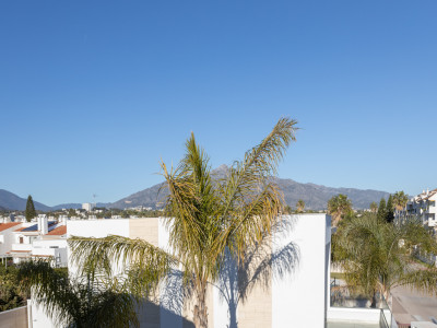 Villa zum Verkauf in Las Petunias, San Pedro de Alcantara