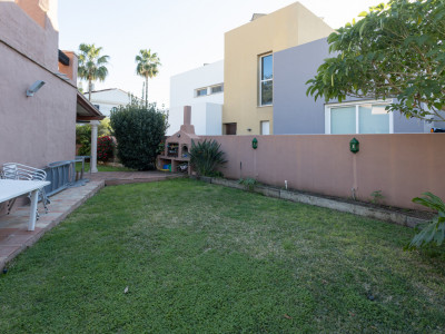 Villa zum Verkauf in Las Petunias, San Pedro de Alcantara