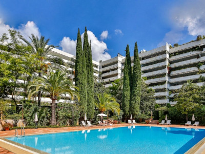 Apartment for sale in Playa Esmeralda, Marbella Golden Mile