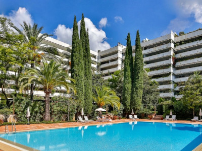 Apartment for sale in Playa Esmeralda, Marbella Golden Mile
