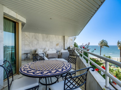 Apartment for sale in Playa Esmeralda, Marbella Golden Mile