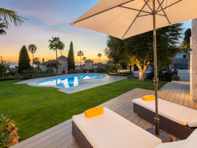 Villa for sale in El Rosario, Marbella East