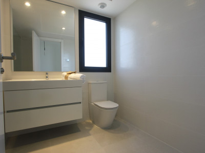 Ático en venta en Selwo, Estepona