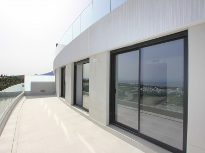 Ático en venta en Selwo, Estepona