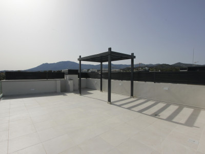 Ático en venta en Selwo, Estepona