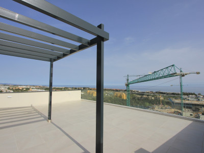 Ático en venta en Selwo, Estepona