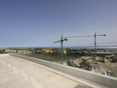 Ático en venta en Selwo, Estepona
