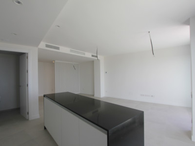 Ático en venta en Selwo, Estepona