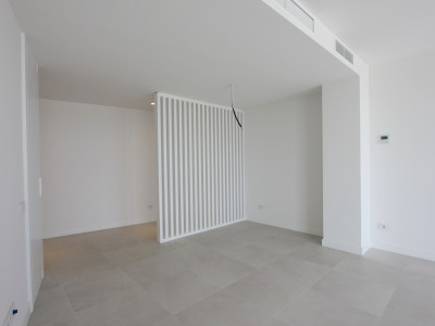 Ático en venta en Selwo, Estepona