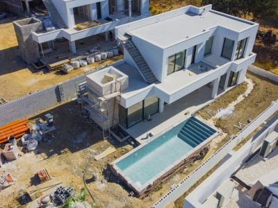 Villa en venta en Atalaya, Estepona