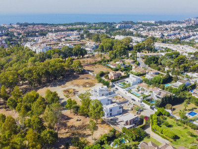 Villa en venta en Atalaya, Estepona