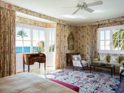 Villa zum Verkauf in Los Monteros, Marbella Ost