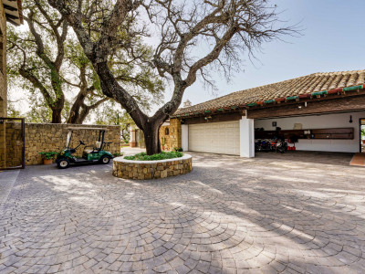Finca à vendre à La Mairena, Marbella Est