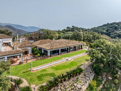 Finca à vendre à La Mairena, Marbella Est
