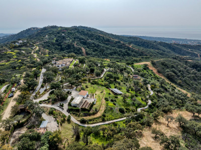 Finca à vendre à La Mairena, Marbella Est