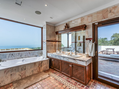 Finca à vendre à La Mairena, Marbella Est