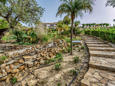 Finca à vendre à La Mairena, Marbella Est