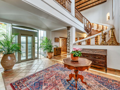 Finca à vendre à La Mairena, Marbella Est