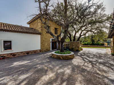 Finca à vendre à La Mairena, Marbella Est