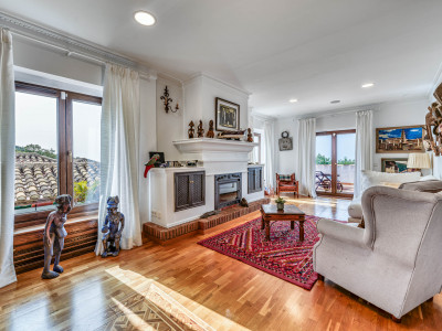 Finca à vendre à La Mairena, Marbella Est