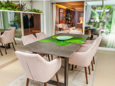 Erdgeschosswohnung zum Verkauf in Las Lomas del Marbella Club, Marbella Goldene Meile