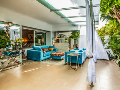 Erdgeschosswohnung zum Verkauf in Las Lomas del Marbella Club, Marbella Goldene Meile