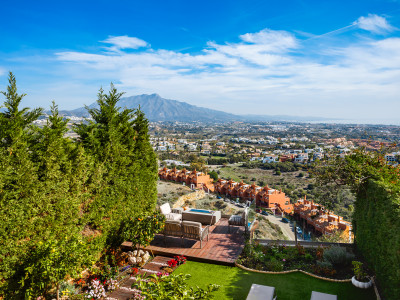 Reihenhaus zum Verkauf in La Alqueria, Benahavis