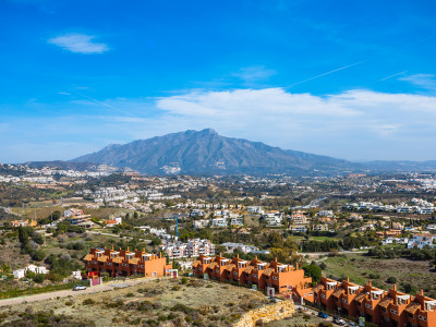 Reihenhaus zum Verkauf in La Alqueria, Benahavis