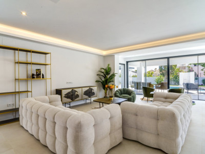 Villa zum Verkauf in Elviria, Marbella Ost