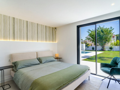 Villa zum Verkauf in Elviria, Marbella Ost