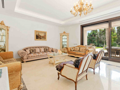 Villa for sale in Casasola, Estepona