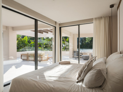 Villa en venta en Nueva Andalucia