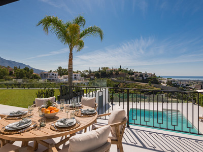 Villa zum Verkauf in Monte Halcones, Benahavis