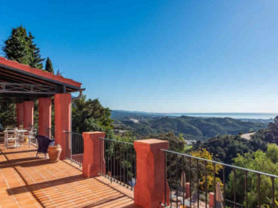 Villa zum Verkauf in El Madroñal, Benahavis