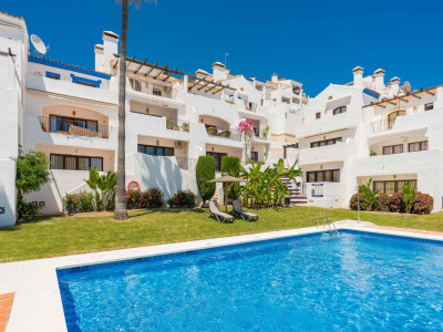 Апартамент в продаже в Los Arqueros, Бенахавис