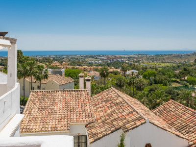 Апартамент в продаже в Los Arqueros, Бенахавис