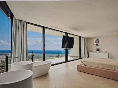 Вилла в продаже в Los Altos de los Monteros, Восточная Марбелья