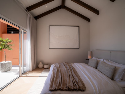 Zweistöckiges Penthouse zum Verkauf in Alminar de Marbella, Nueva Andalucia