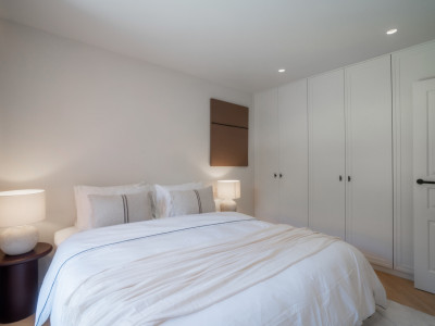 Zweistöckiges Penthouse zum Verkauf in Alminar de Marbella, Nueva Andalucia