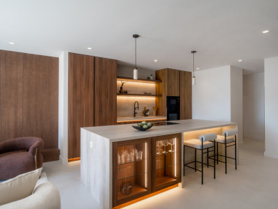 Zweistöckiges Penthouse zum Verkauf in Alminar de Marbella, Nueva Andalucia
