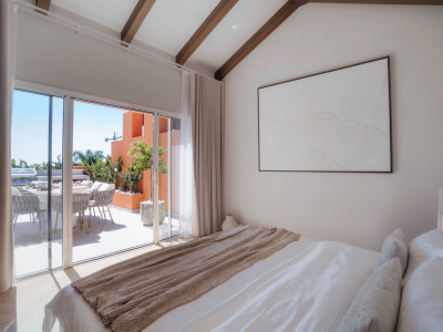 Zweistöckiges Penthouse zum Verkauf in Alminar de Marbella, Nueva Andalucia