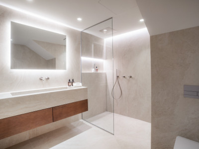 Zweistöckiges Penthouse zum Verkauf in Alminar de Marbella, Nueva Andalucia