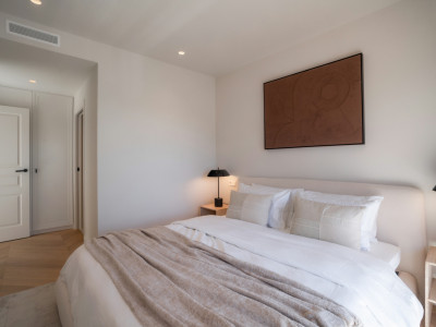 Zweistöckiges Penthouse zum Verkauf in Alminar de Marbella, Nueva Andalucia