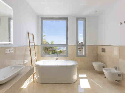 Villa zum Verkauf in Los Arqueros, Benahavis