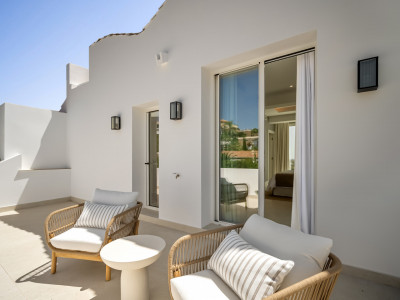Town House for sale in Benahavis
