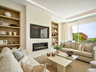Town House for sale in Benahavis