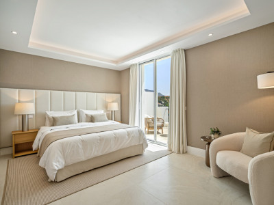 Town House for sale in Benahavis